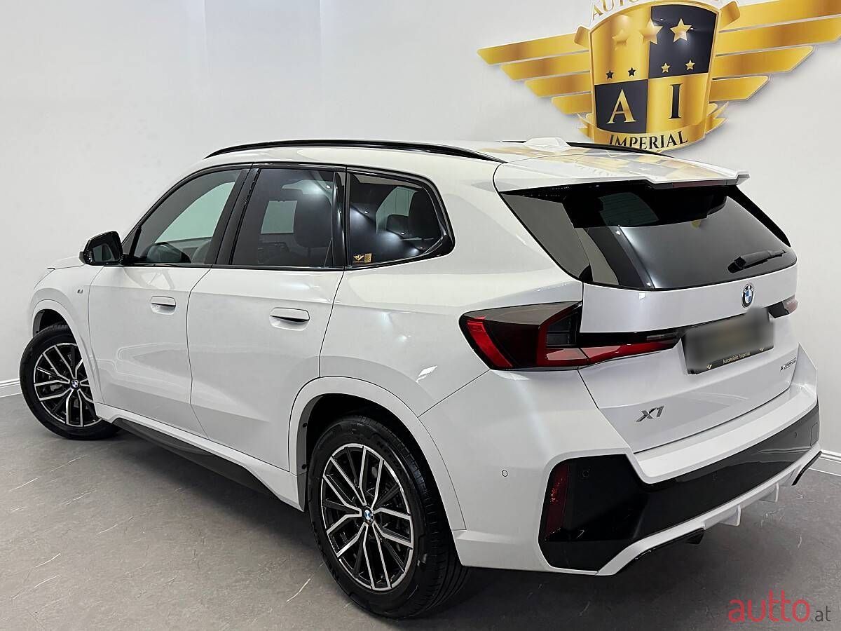 2023' BMW X1 photo #3