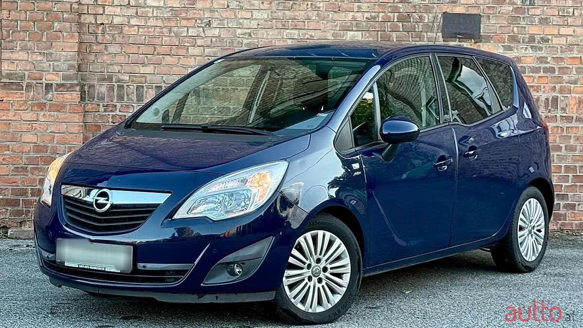 2013' Opel Meriva photo #3