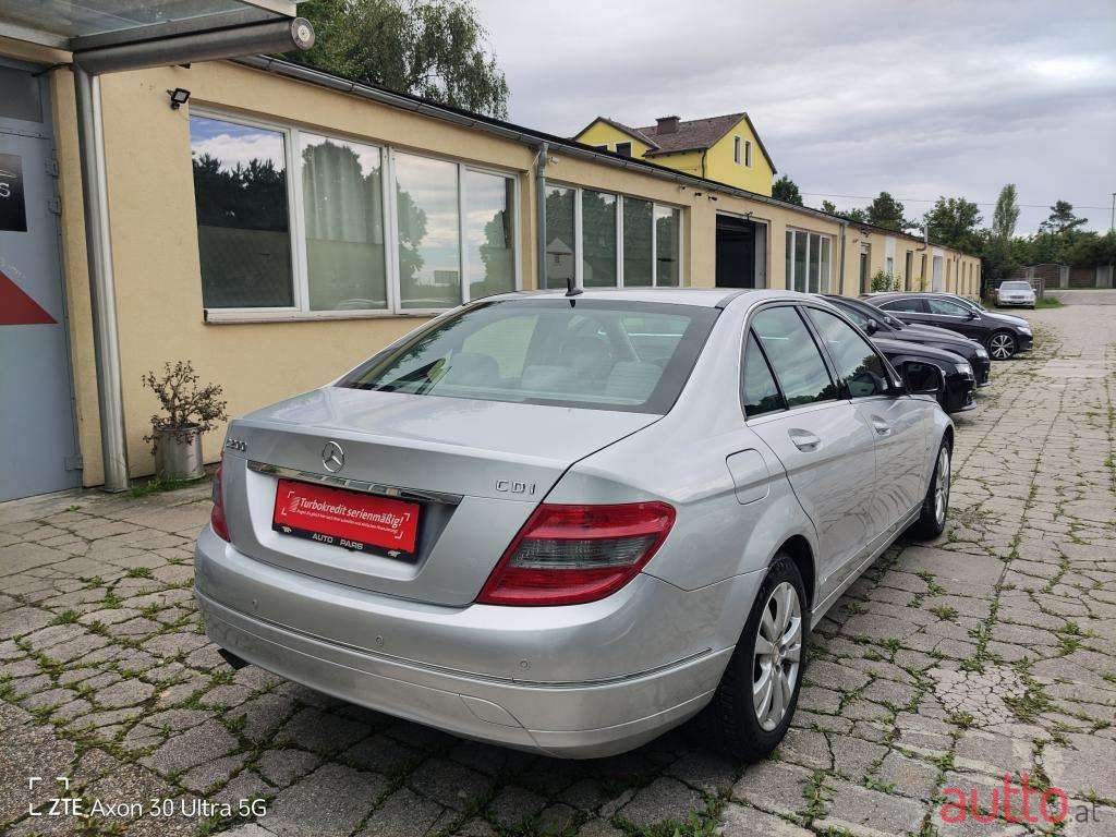 2007' Mercedes-Benz C-Klasse photo #5