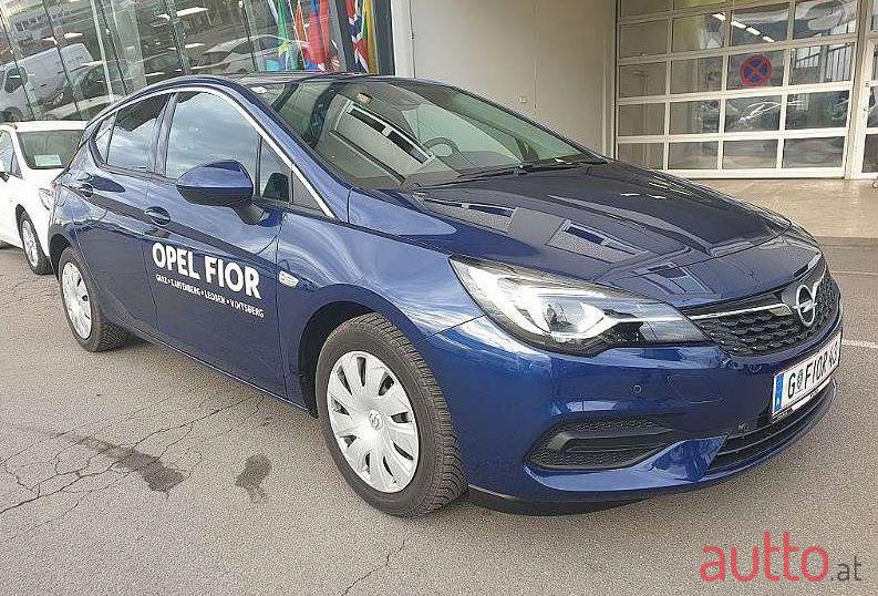 2020' Opel Astra photo #1