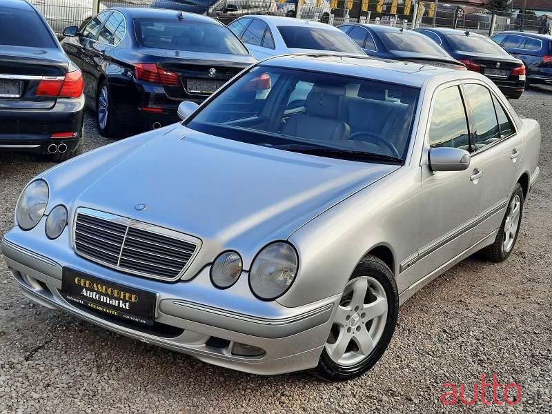 2000' Mercedes-Benz E-Klasse photo #4