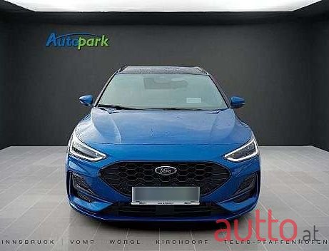 2023' Ford Focus photo #2