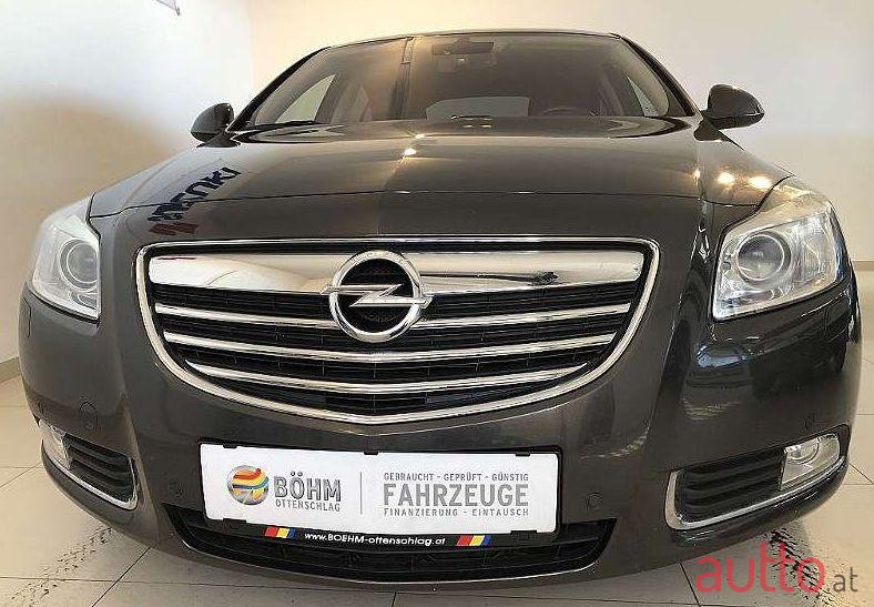 2013' Opel Insignia photo #3