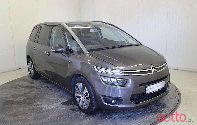 2016' Citroen C4 Picasso photo #1