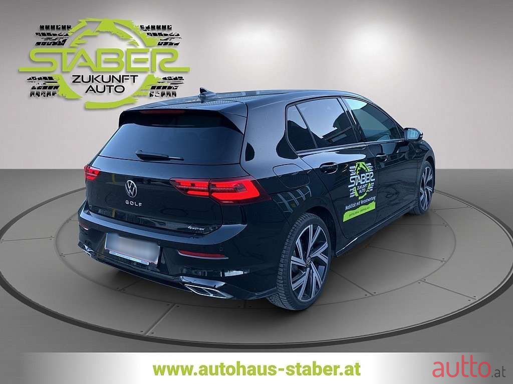 2024' Volkswagen Golf photo #4