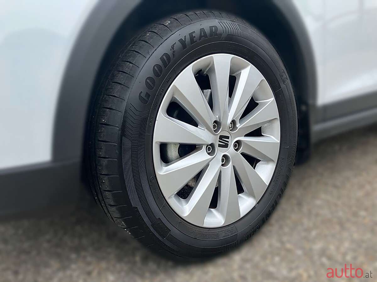 2024' SEAT Arona photo #5