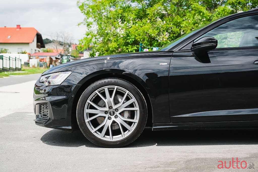 2021' Audi A6 photo #4
