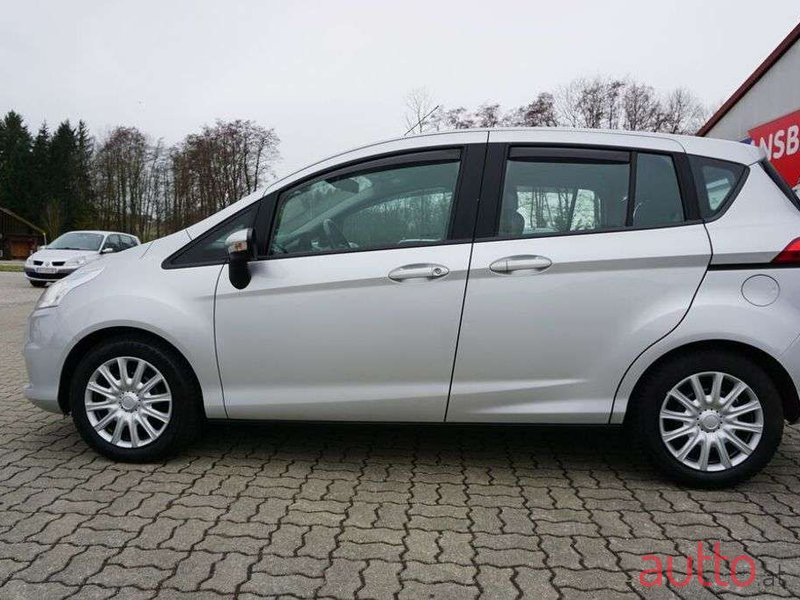 2016' Ford B-MAX photo #4