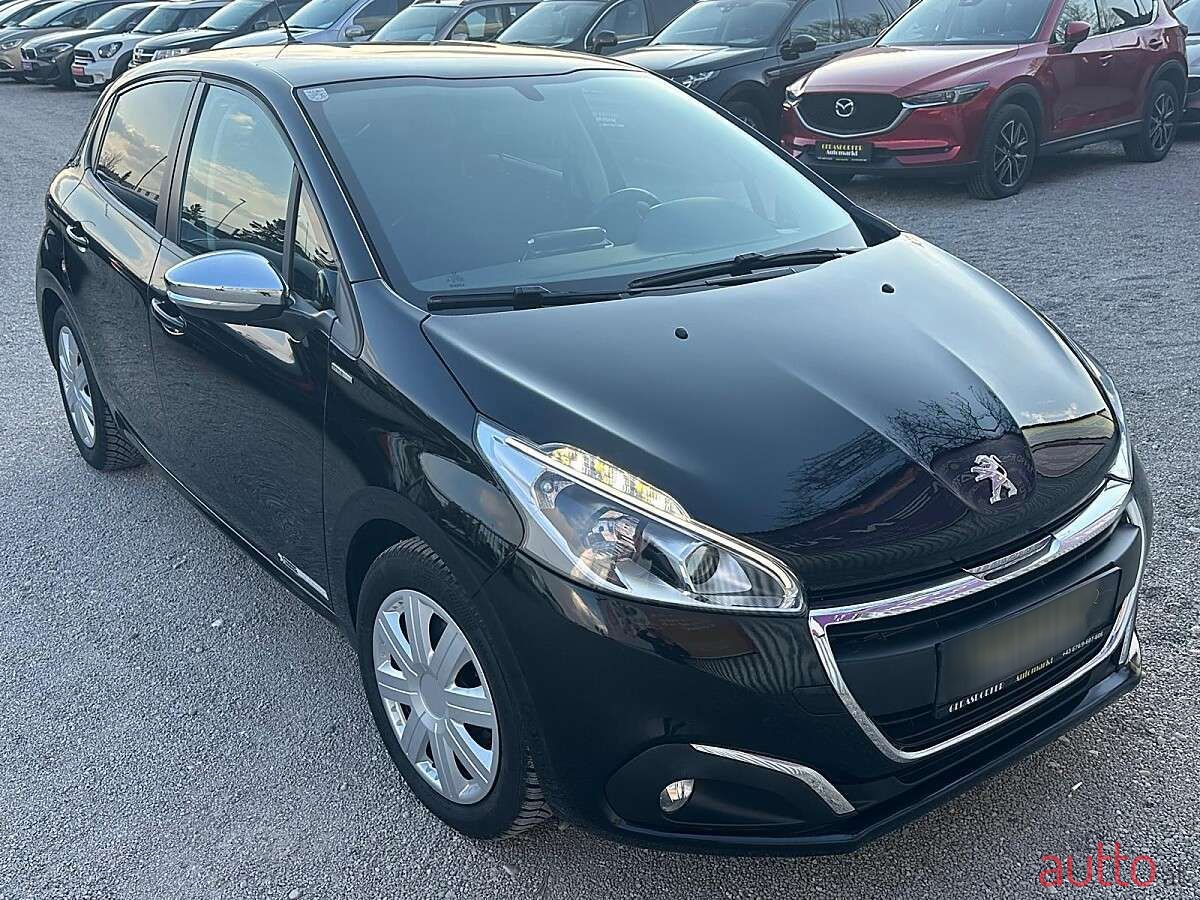 2018' Peugeot 208 photo #3