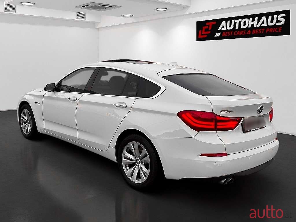 2015' BMW 5Er-Reihe photo #3