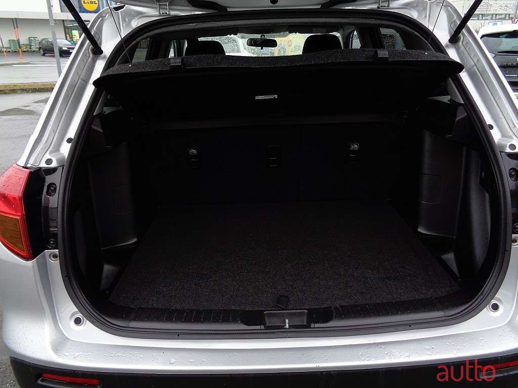 2018' Suzuki Vitara photo #5