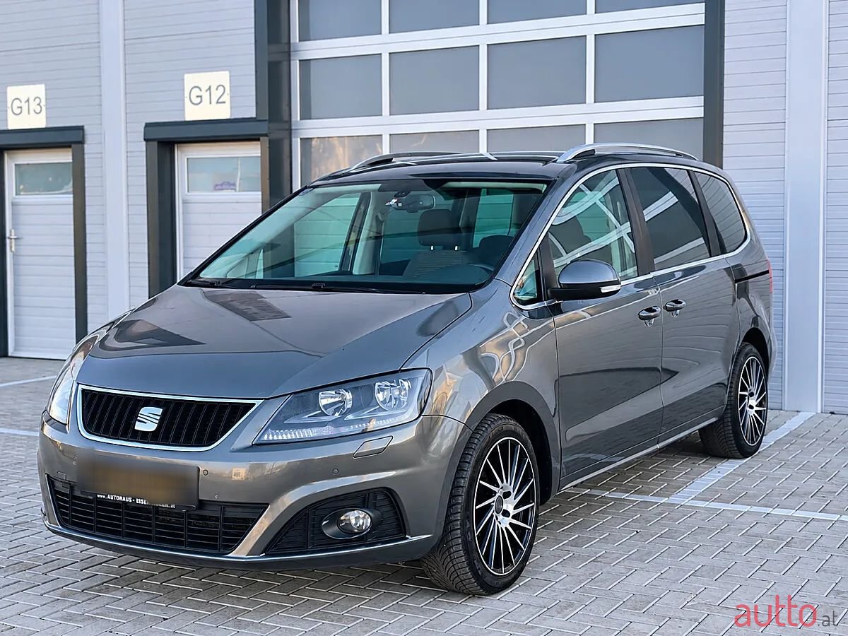 2011' SEAT Alhambra photo #1