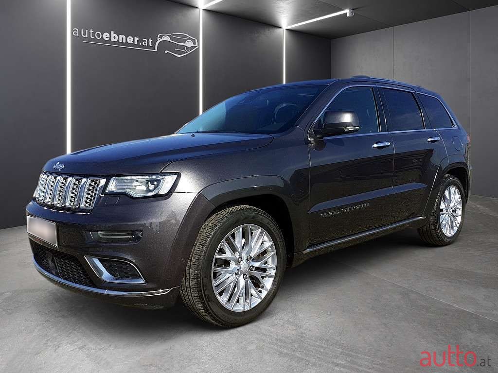 2019' Jeep Grand Cherokee photo #1
