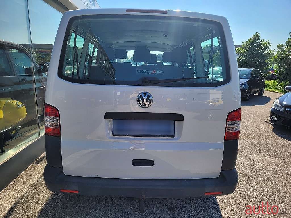 2011' Volkswagen T5 photo #6