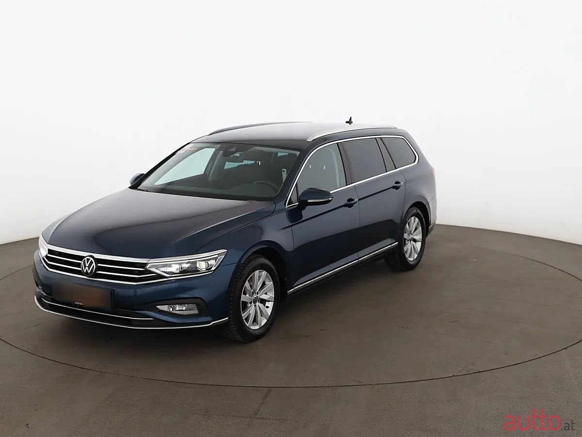 2023' Volkswagen Passat photo #1