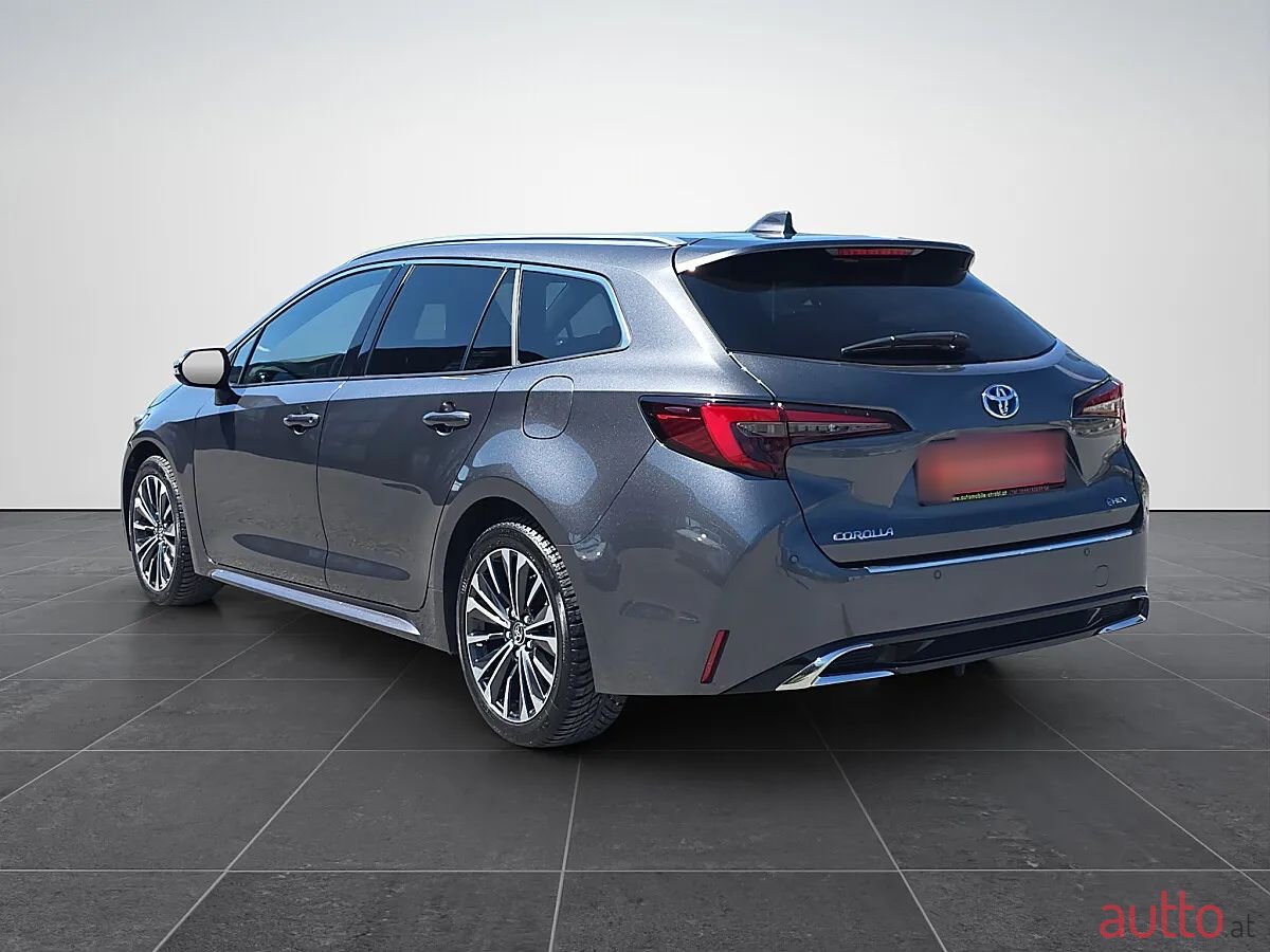 2024' Toyota Corolla photo #3
