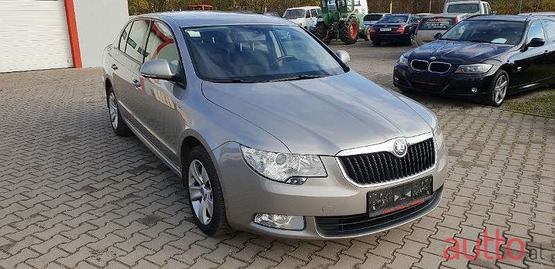 2013' Skoda Superb photo #6