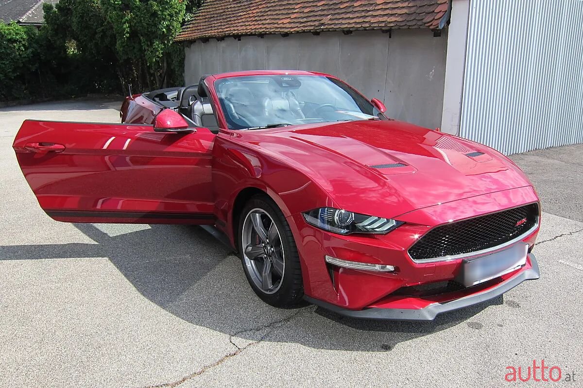 2022' Ford Mustang photo #1