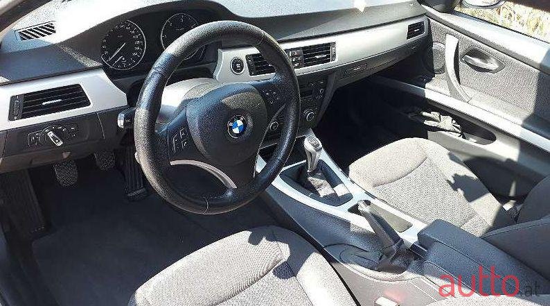 2010' BMW 3Er-Reihe photo #2