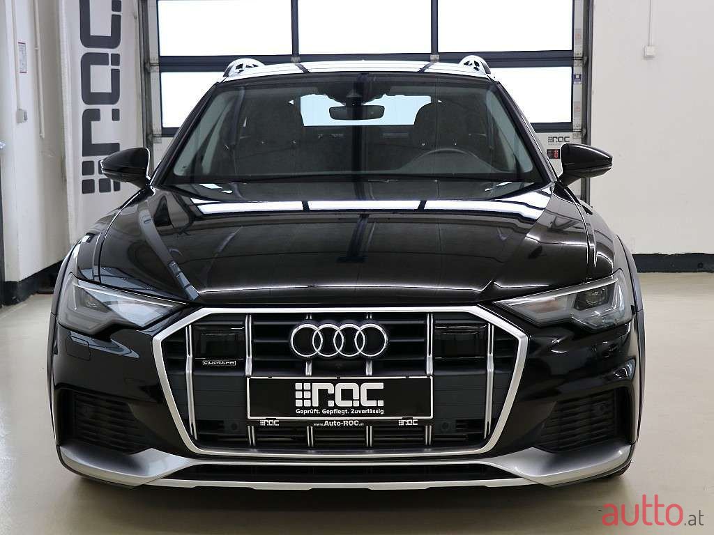 2019' Audi A6 Allroad photo #2