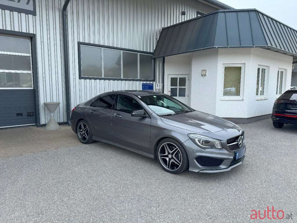 2014' Mercedes-Benz Cla-Klasse photo #1