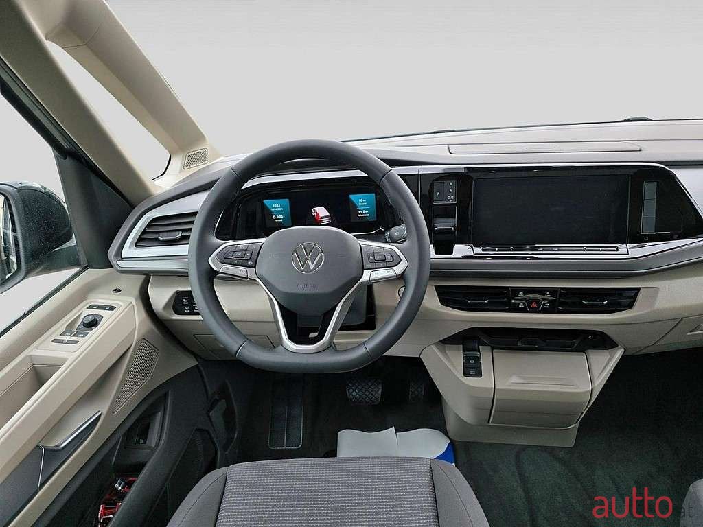2024' Volkswagen Multivan photo #6