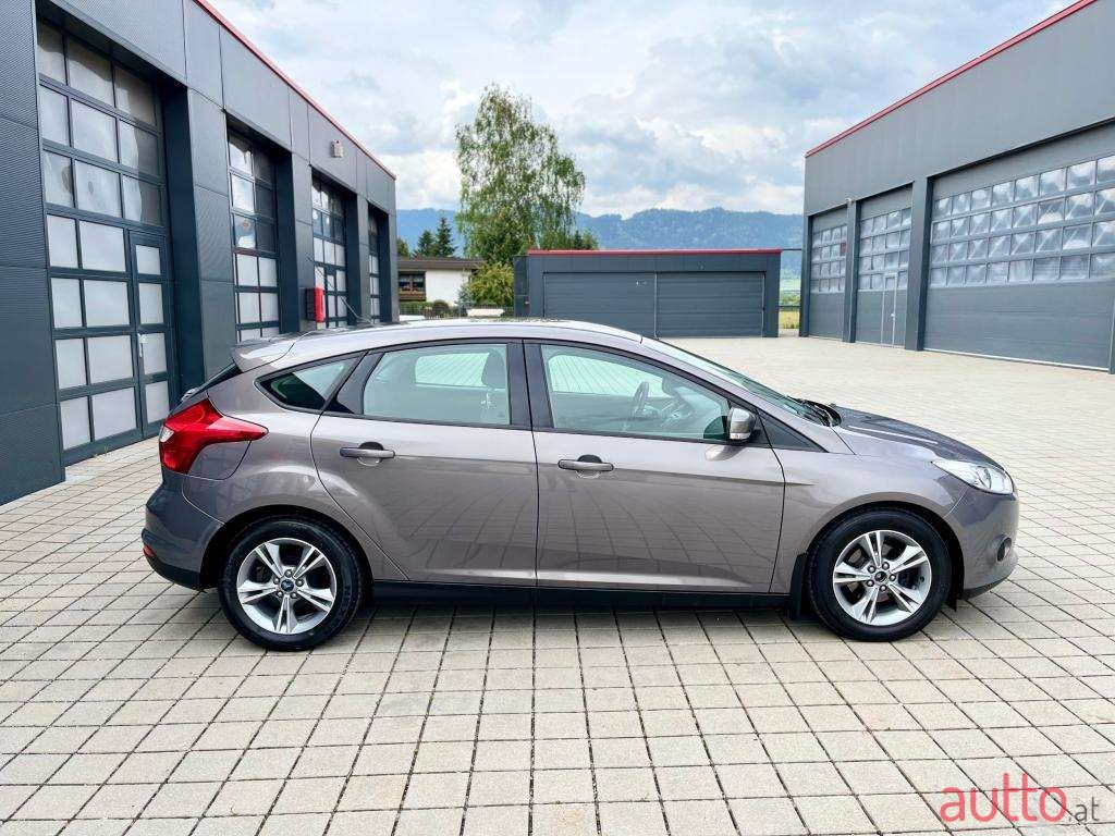 2014' Ford Focus photo #5