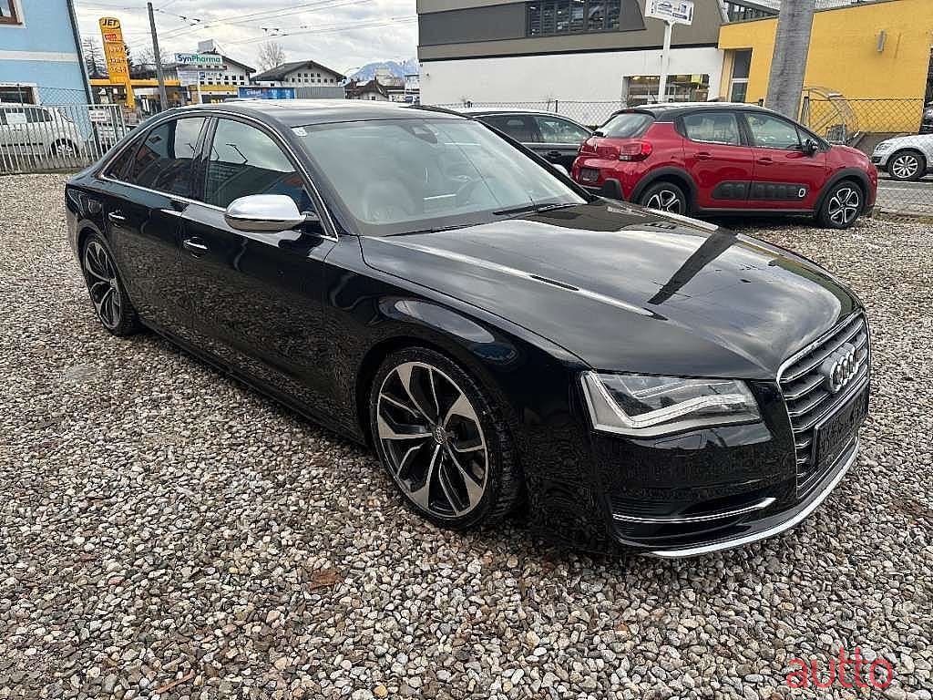 2013' Audi A8 photo #4