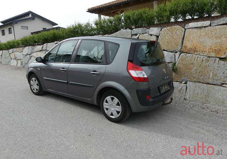 2005' Renault Scenic photo #1