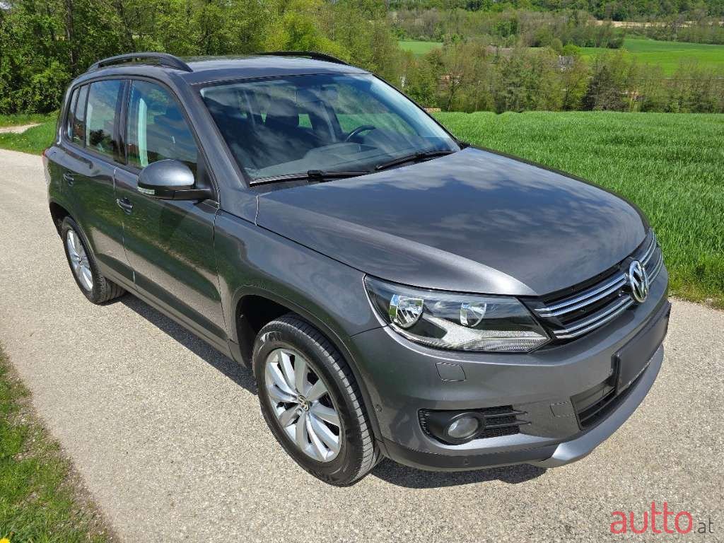 2014' Volkswagen Tiguan photo #3