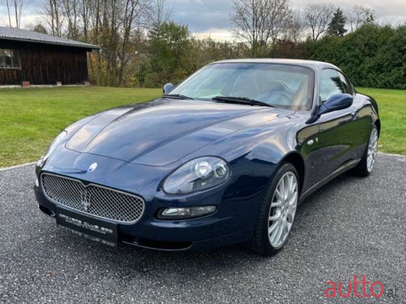 2005' Maserati Coupe photo #1