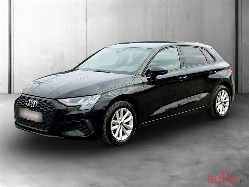 2021' Audi A3 photo #2