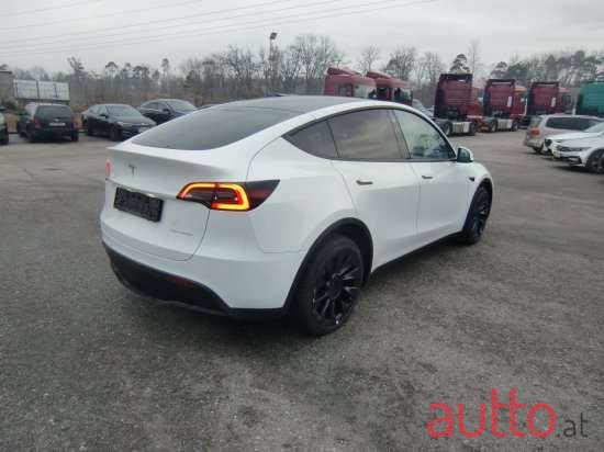 2022' Tesla Model Y photo #4