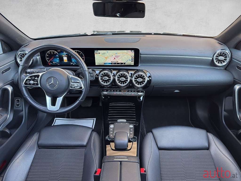 2020' Mercedes-Benz Cla-Klasse photo #3