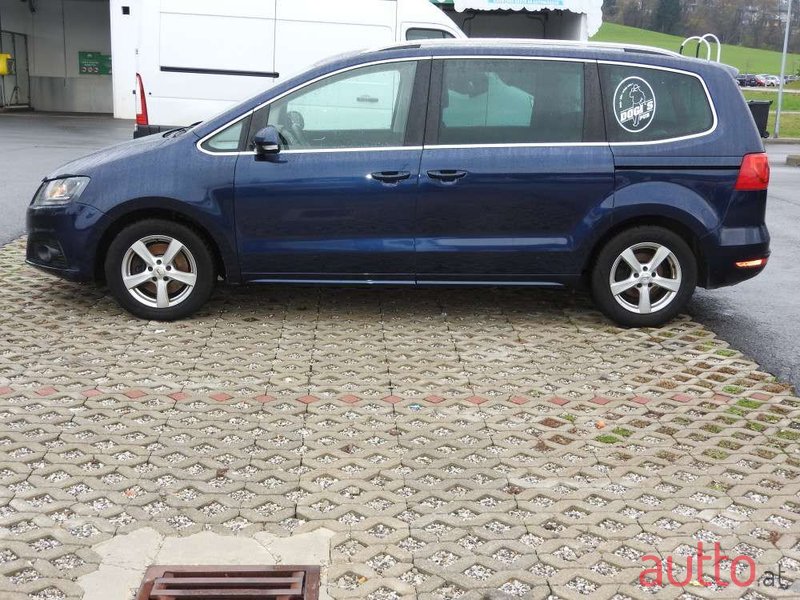 2014' SEAT Alhambra photo #3