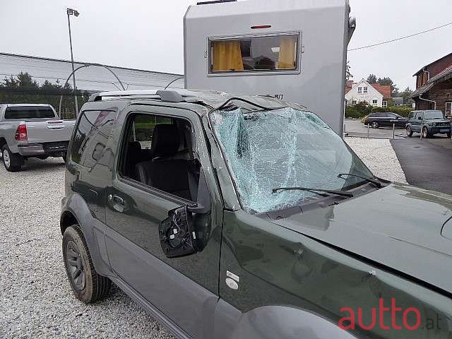 2016' Suzuki Jimny photo #4