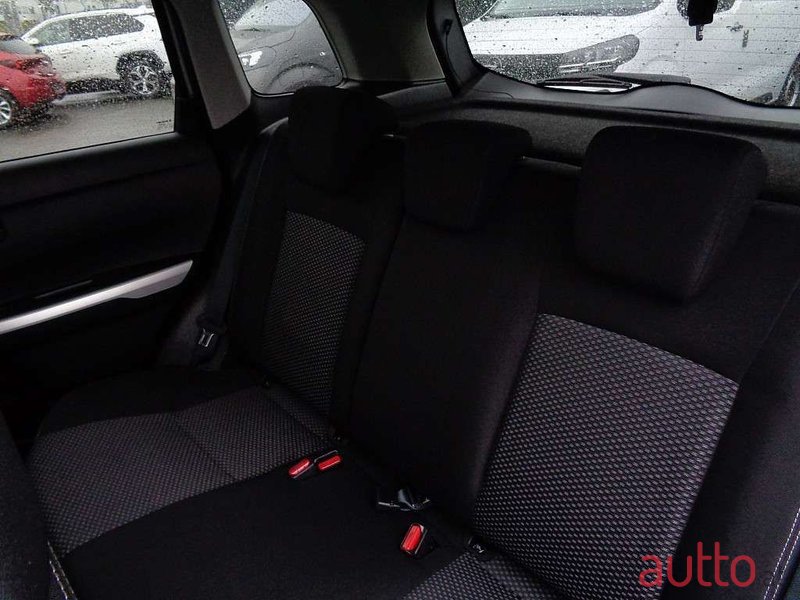 2018' Suzuki Vitara photo #6