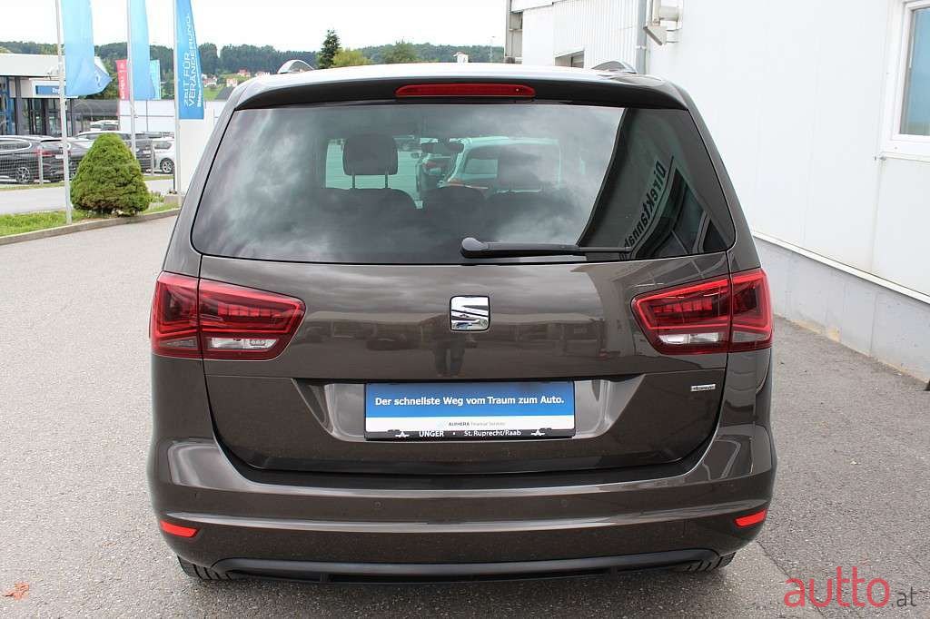 2016' SEAT Alhambra photo #6