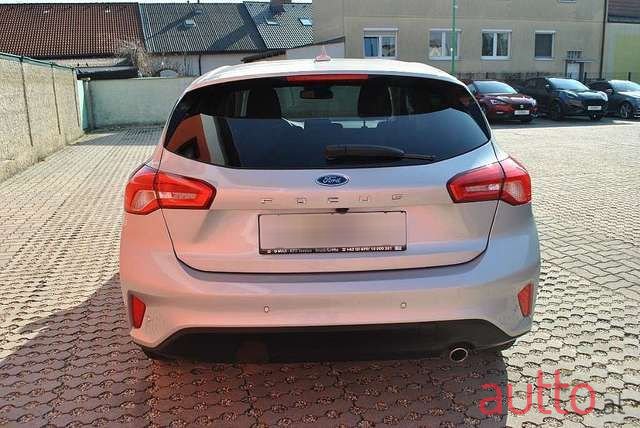 2019' Ford Focus photo #5