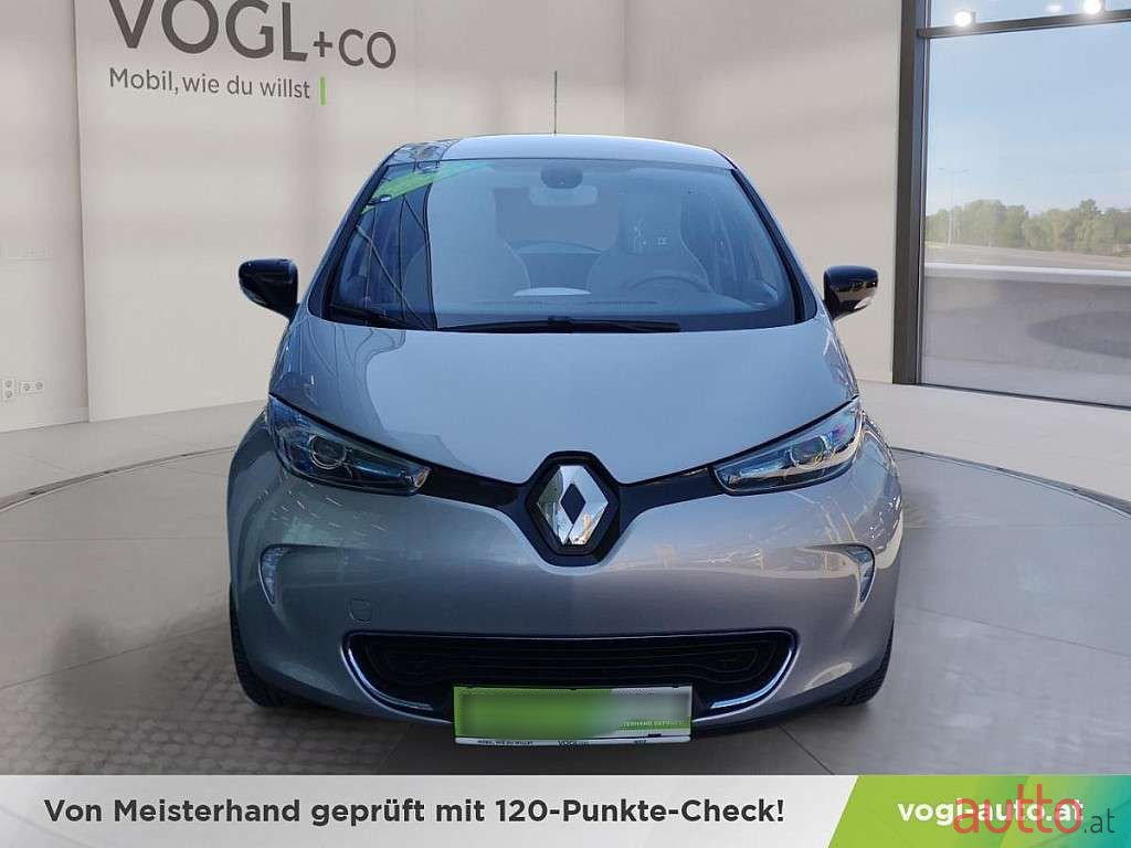 2014' Renault Zoe photo #5