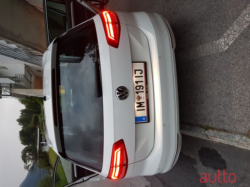 2015' Volkswagen Passat B6 photo #3