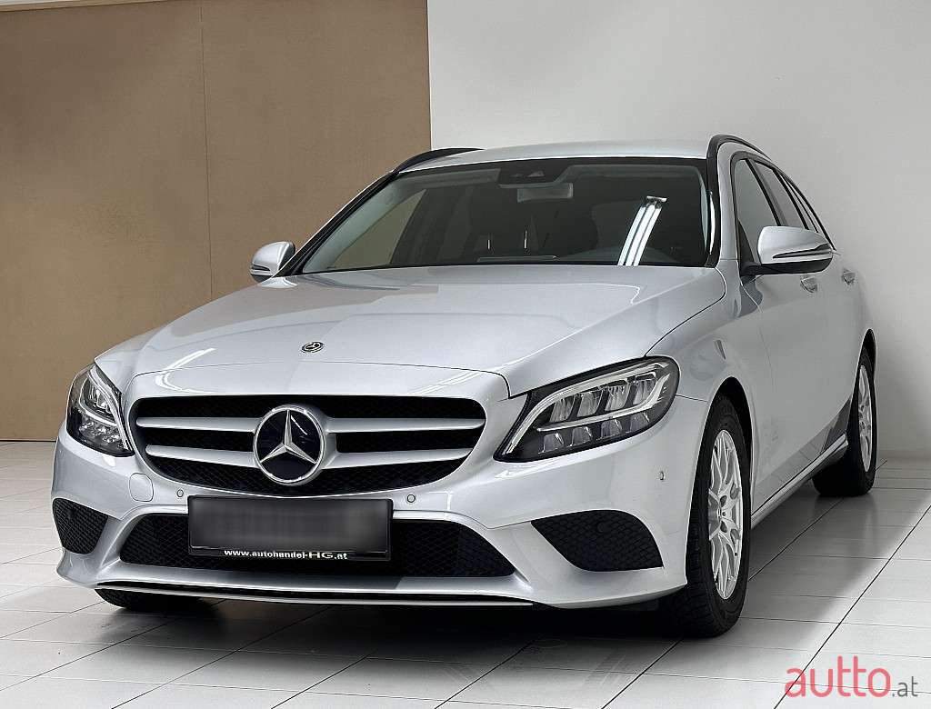 2018' Mercedes-Benz C-Klasse photo #4