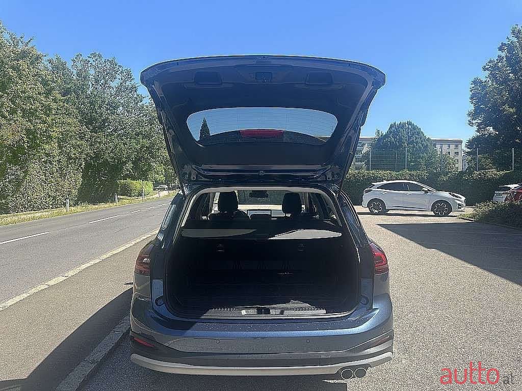 2024' Ford Focus photo #5