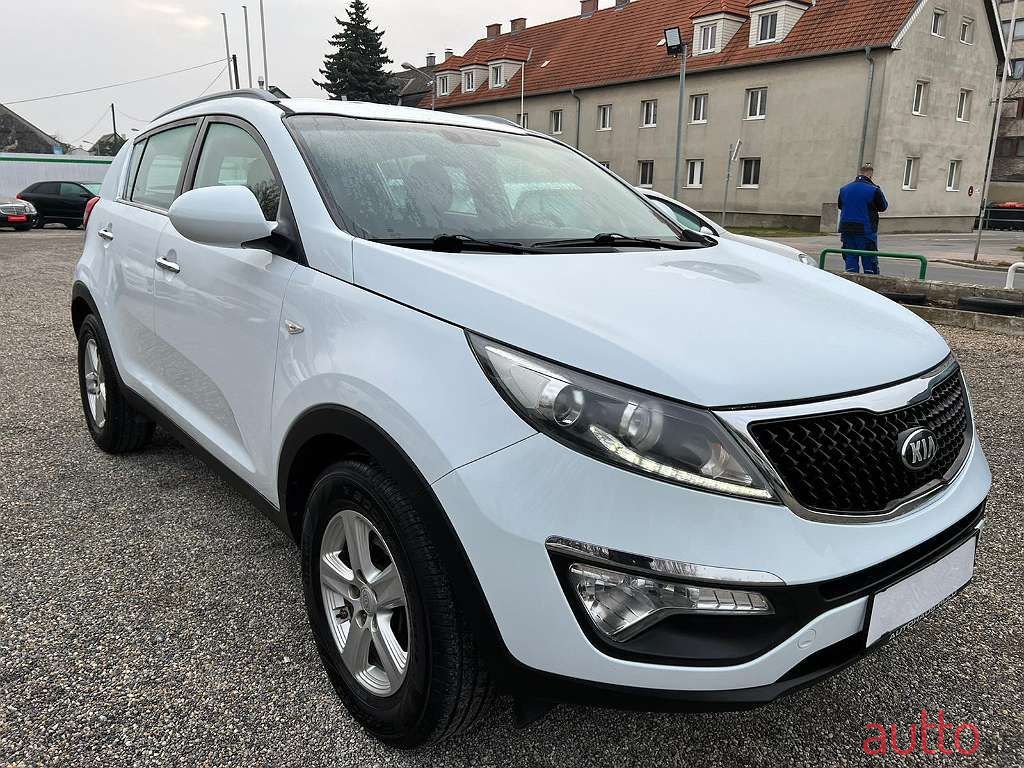 2015' Kia Sportage photo #3