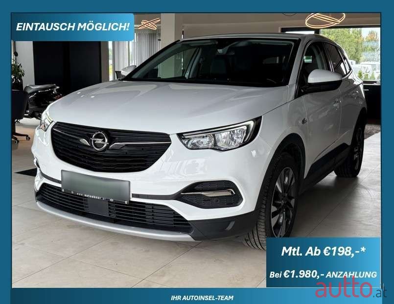 2018' Opel Grandland X photo #1