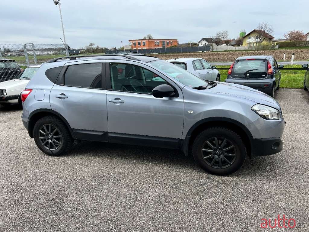 2013' Nissan Qashqai photo #4