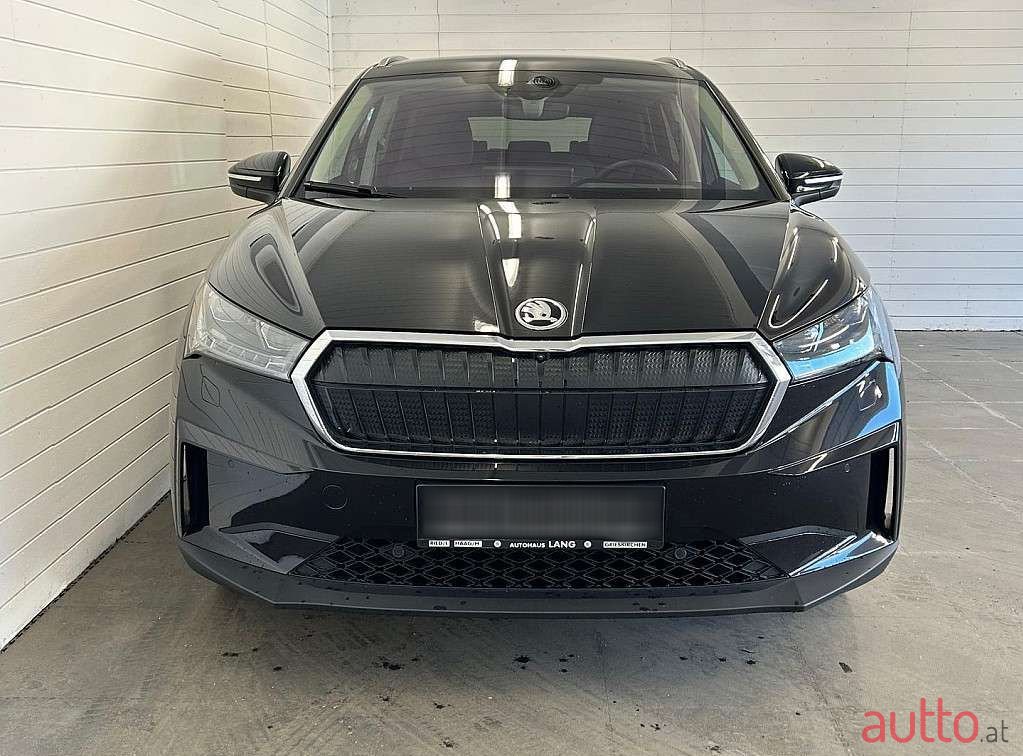 2021' Skoda Enyaq photo #2