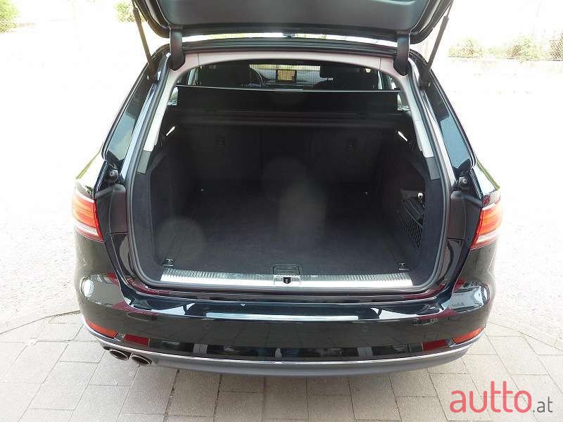 2017' Audi A4 photo #3