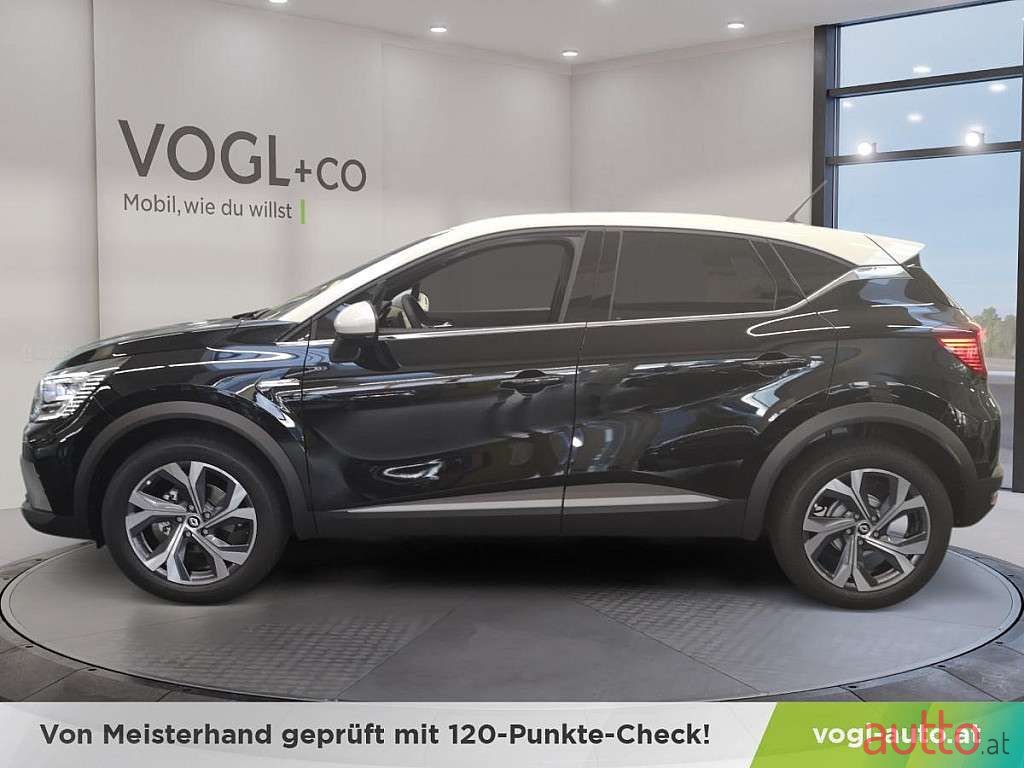 2023' Renault Captur photo #2