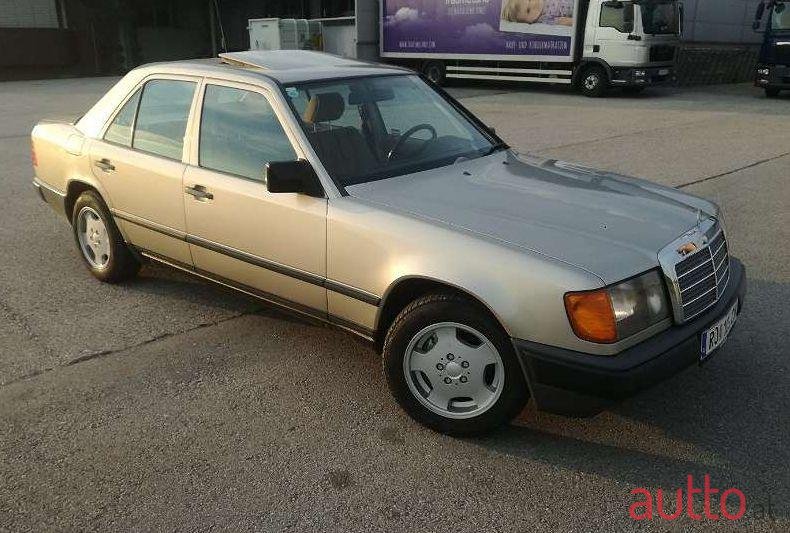 1986' Mercedes-Benz E-Klasse photo #1